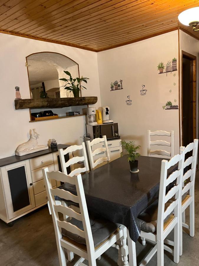 Gite Des Reculees Ladoye-sur-Seille Exterior foto